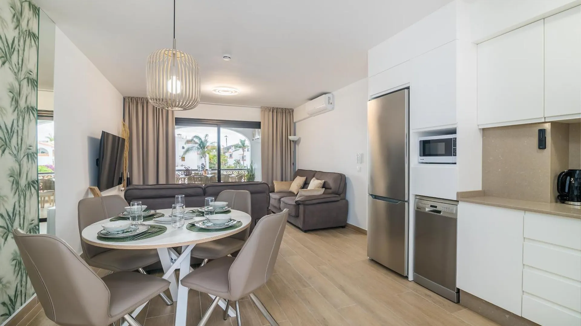 Casa Zuza - Ac, Heated Pool, 2 Terraces, 2 Bedrooms & Bathrooms, Tv Channels San Miguel de Abona Apartment