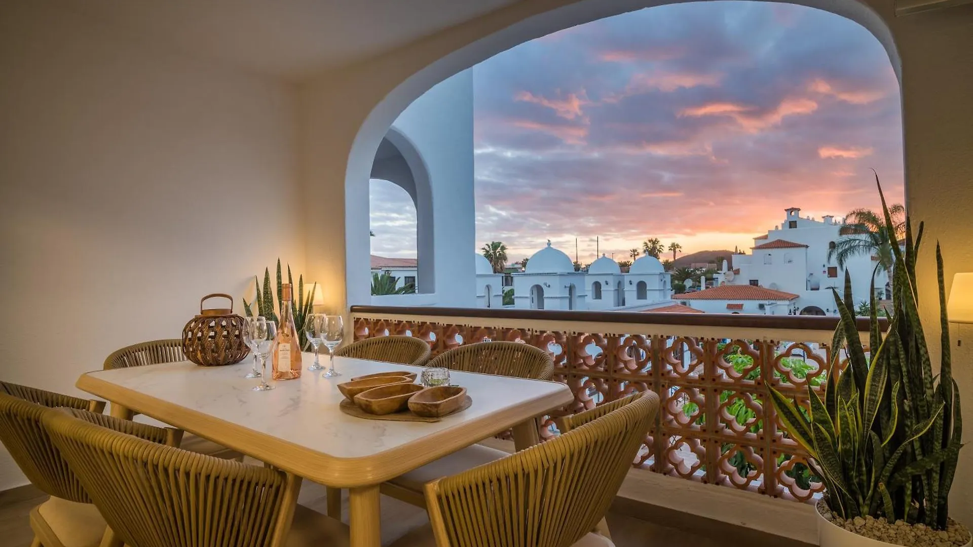 Casa Zuza - Ac, Heated Pool, 2 Terraces, 2 Bedrooms & Bathrooms, Tv Channels San Miguel de Abona