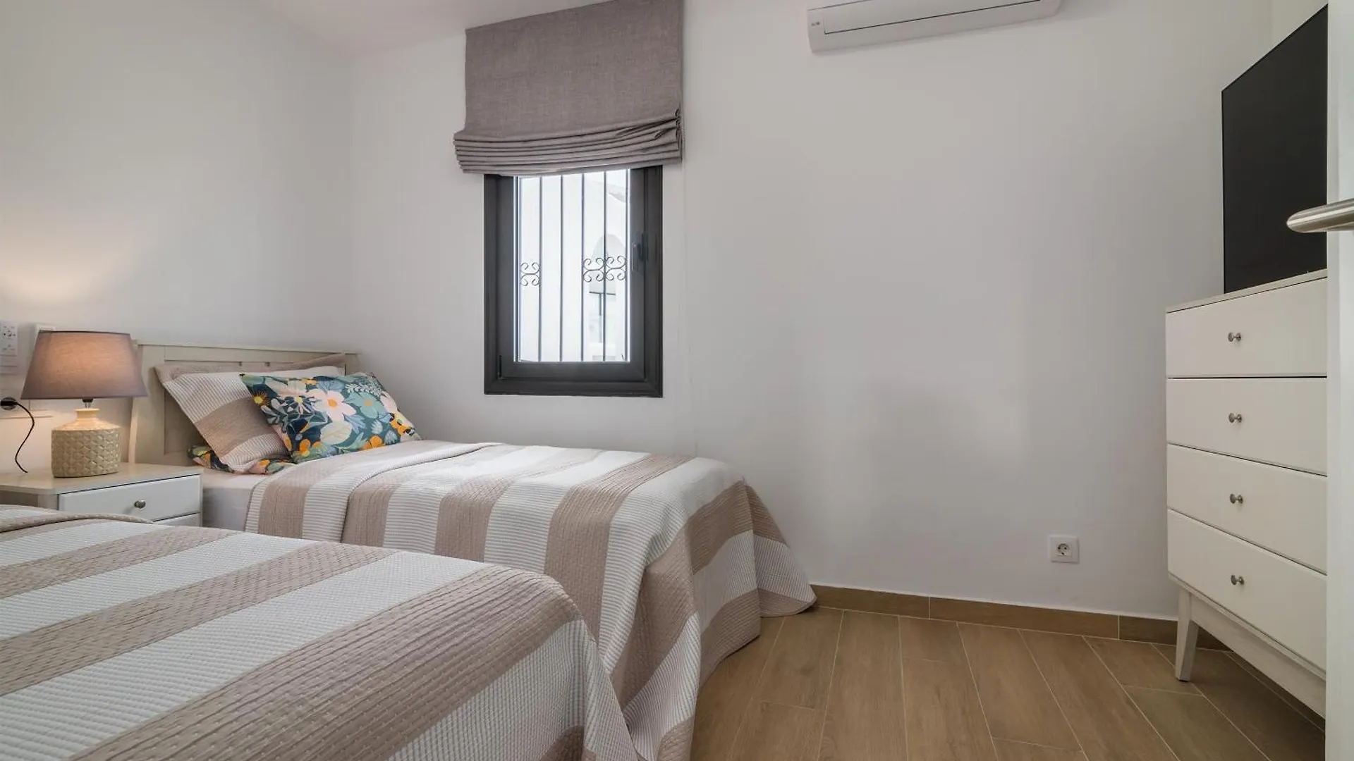 סן מיגל דה אבונה Casa Zuza - Ac, Heated Pool, 2 Terraces, 2 Bedrooms & Bathrooms, Tv Channels 0*, סן מיגל דה אבונה